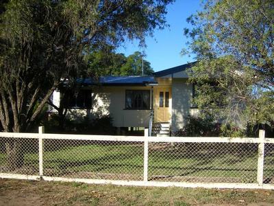 Really Cute Cottage Picture