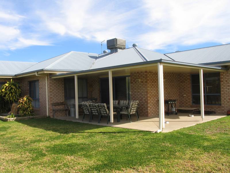 QUALITY HOME Picture 2