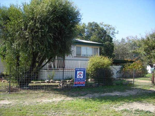 Compact House on a great Block Picture Compact House on a great Block Picture