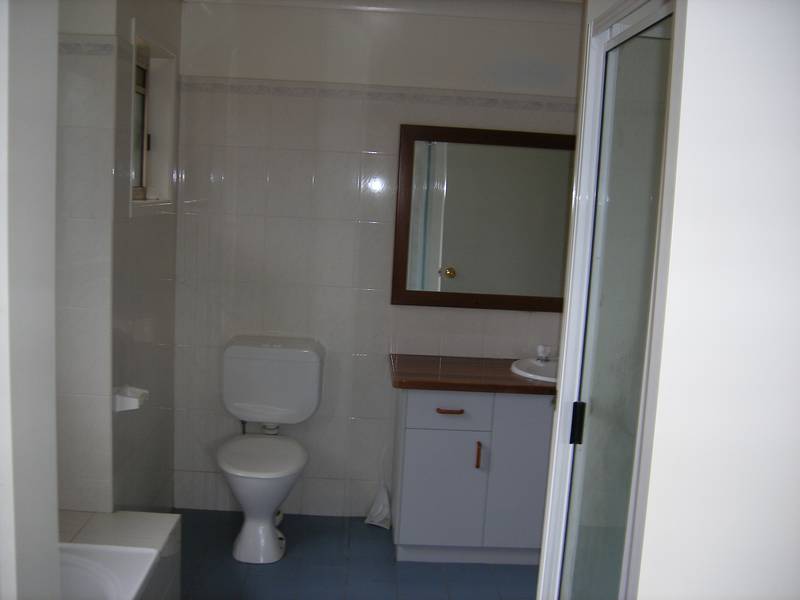 Good Family home Picture 2