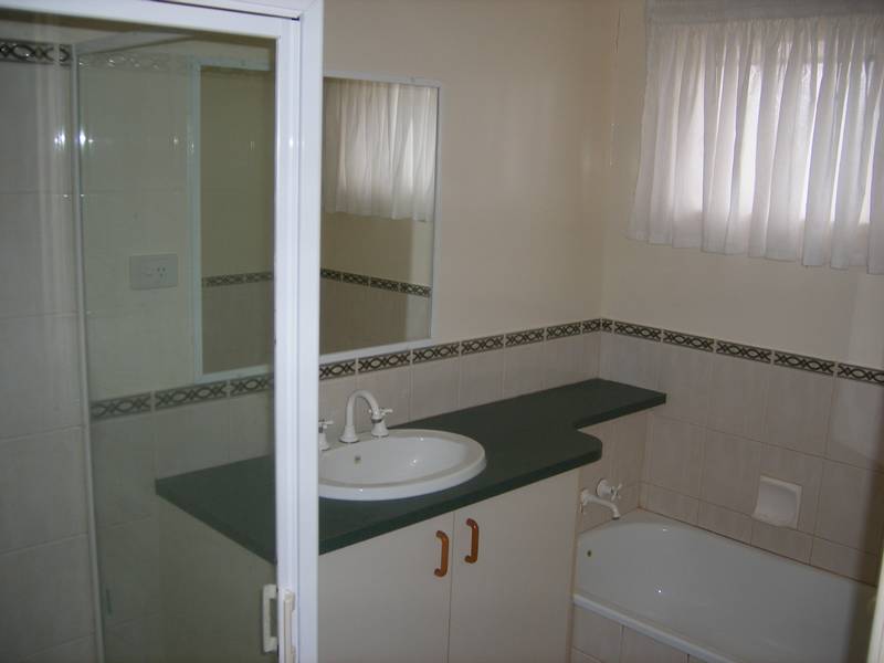 Great Buying at $290 000 Picture 3