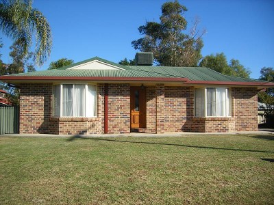 Great Buying at $290 000 Picture Great Buying at $290 000 Picture