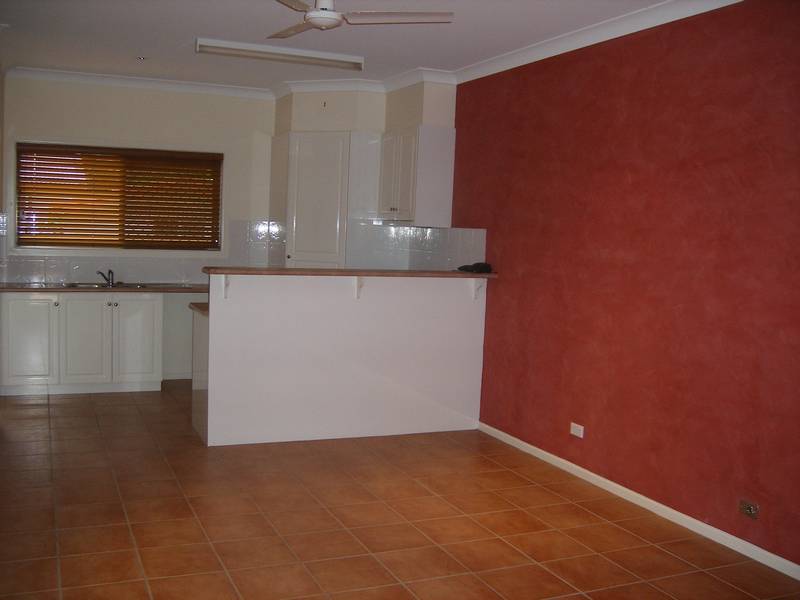 MacIntyre View Townhouse Picture 2