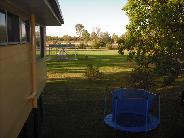 TIME TO ACT! - LOOKING FOR OFFERS Picture 1