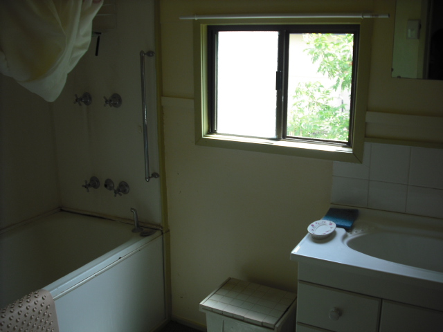 GOOD OLD FASHION VALUE FOR MONEY Picture 3