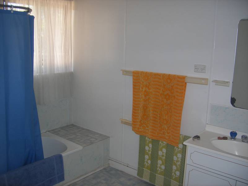 Excellent rental house hhas had a long term tenant Picture 2