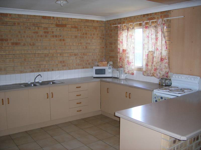 Good Little Home for Great Little Money! Picture 2