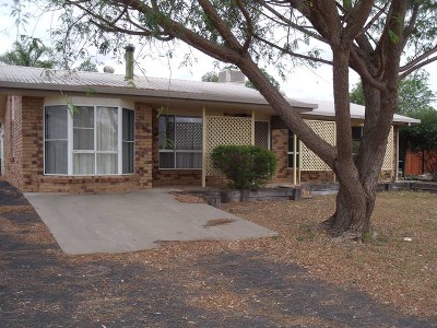 Here's a Family Home with a Realistic Price! Picture