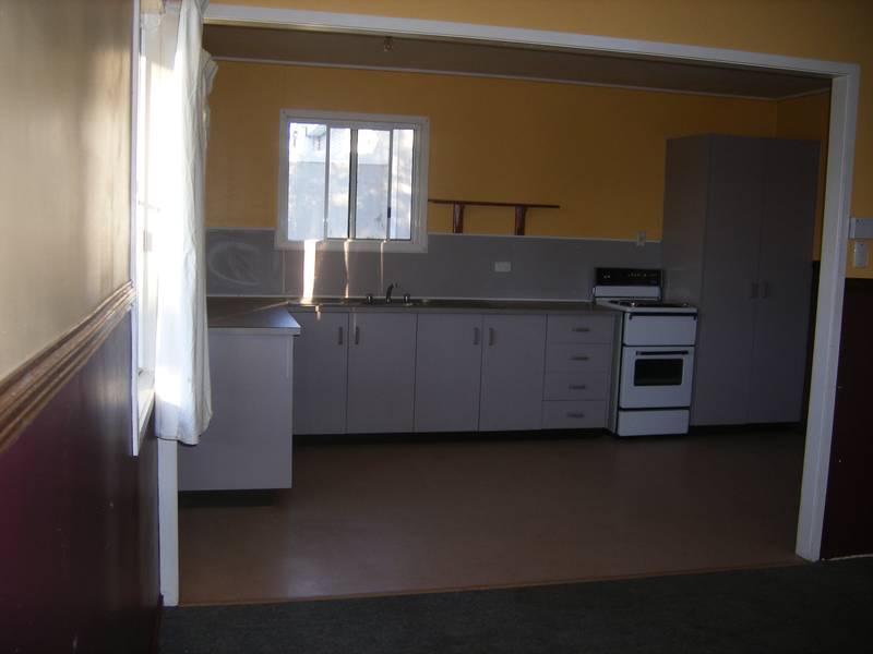 Plenty of Room for the Kids to Play Picture 2