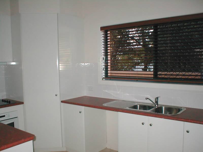 GOONDIWINDI'S MOST EXCLUSIVE TOWNHOUSES Picture 2