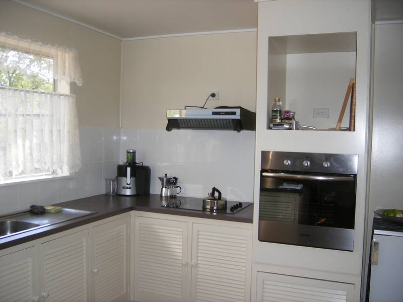 CENTRAL QUIET AREA CLOSE TO RIVER AND RIVER WALK Picture 2