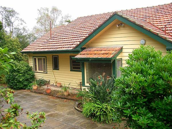 POSITION - BRIDGE STREET Picture 1