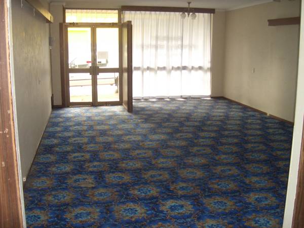 COMMERCIAL FREEHOLD Picture 2