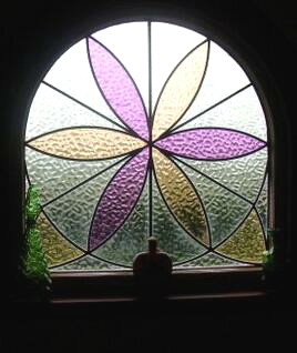 TO THE MANOR BORN? Picture 3