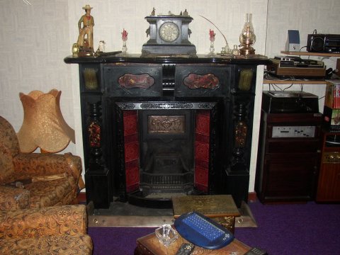 TO THE MANOR BORN? Picture 2