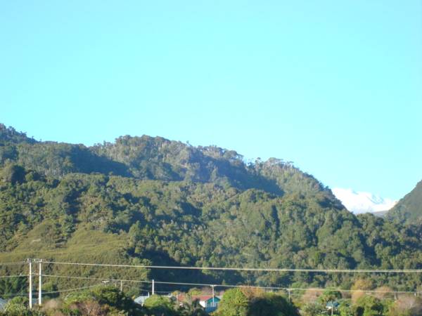 SUBDIVISION OR LIFESTYLE WITH VIEWS Picture 2