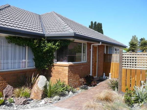 ANYONE FOR GOLF Picture 1