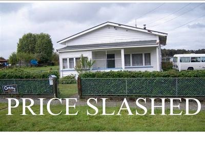 PRICE SLASHED
-
OFFERS OVER $210,000 Picture PRICE SLASHED
-
OFFERS OVER $210,000 Picture