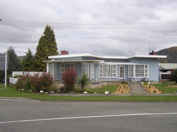 BACK TO THE FUTURE Picture 2