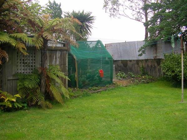 HIDDEN AWAY.........
SOLD IN 2 WEEKS Picture 3