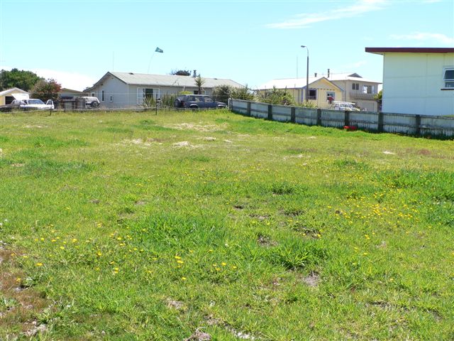 JUST $103,OOO WILL BUY YOU THIS TOWN SECTION Picture JUST $103,OOO WILL BUY YOU THIS TOWN SECTION Picture