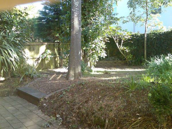 3 Bedroom Terrace House in Grammar Zone Picture 2