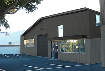 Classic warehouse space available with offices Picture 1