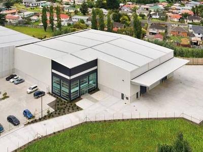 Savill Link Warehouse Picture Savill Link Warehouse Picture