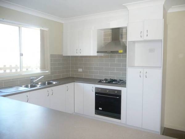 COOMERA Picture 2