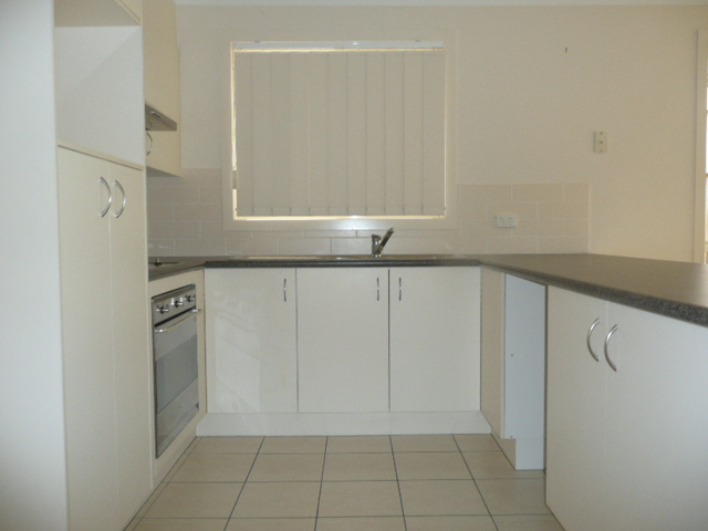 <b>Four (4) bedrooms</b> REDUCED RENTAL .. INSPECTION WELCOME Picture 2