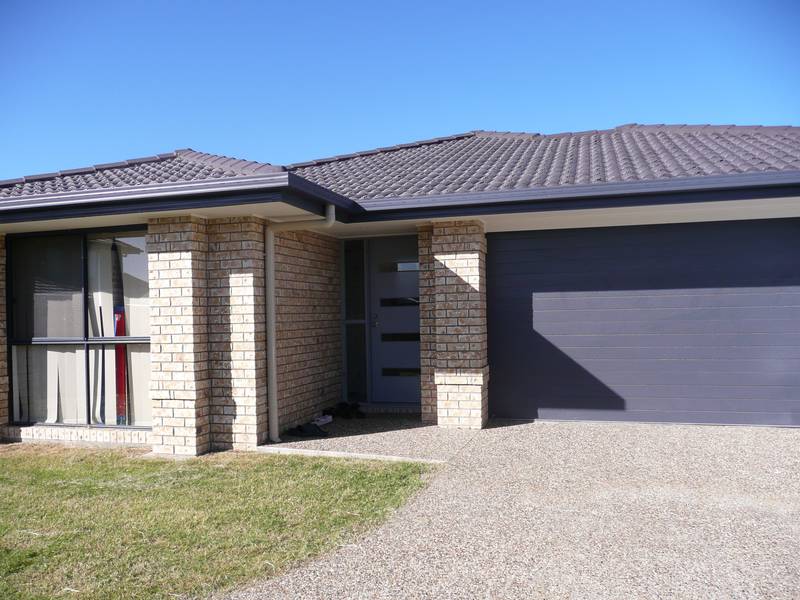 5 BEDROOM HOME UPPER COOMERA Picture