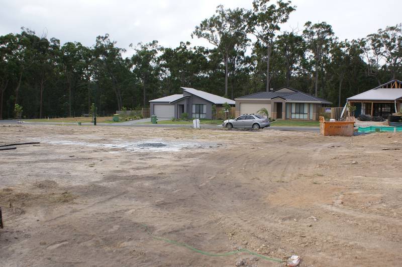 BEACON HEIGHTS LAND COOMERA Check the Price Picture 3