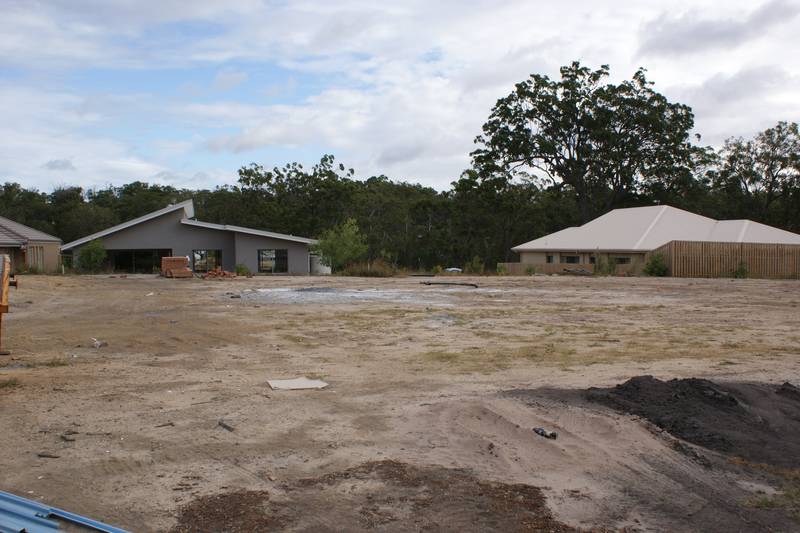 BEACON HEIGHTS LAND COOMERA Check the Price Picture 2