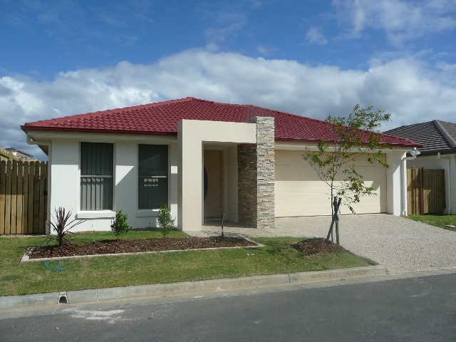 JUST COMPLETED BRAND NEW HOME - COOMERA Picture