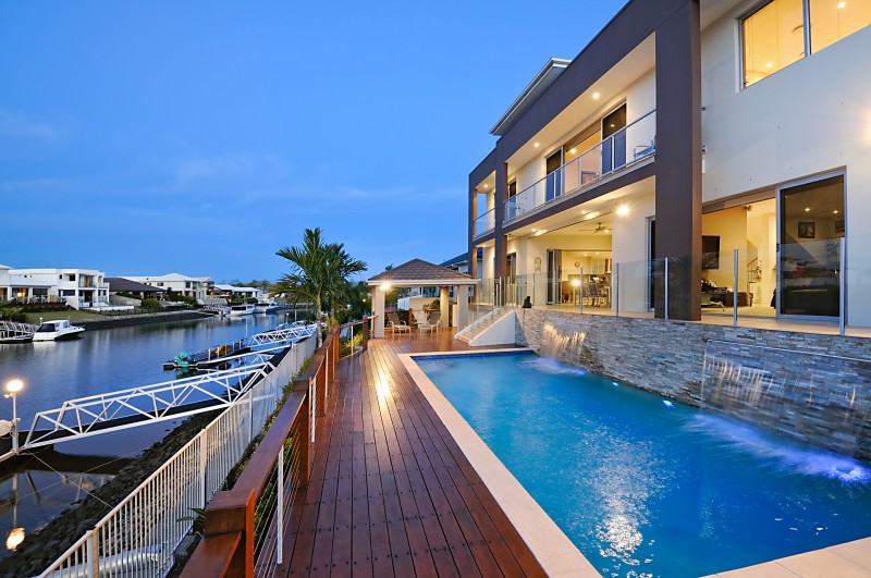 Perfection Personified.. Picture 1