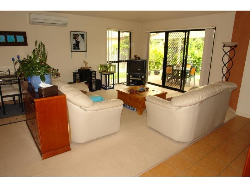 UPPER COOMERA Picture 3