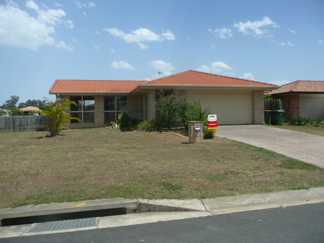 RIVERMEADOWS ESTATE Picture 1