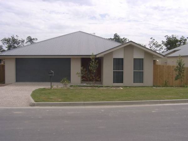 FIRST WEEK RENT FREE Picture 1