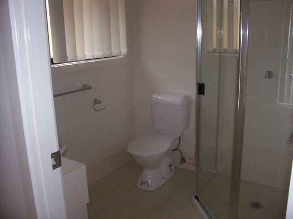 6 months new at Seagreen Estate Picture 3