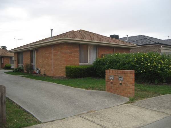 Excellent Position, Great Investment! Picture 2