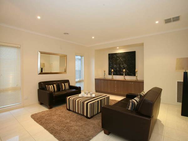 Brand New Ex Display Picture 2