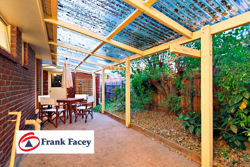 Cute and complete Picture 3