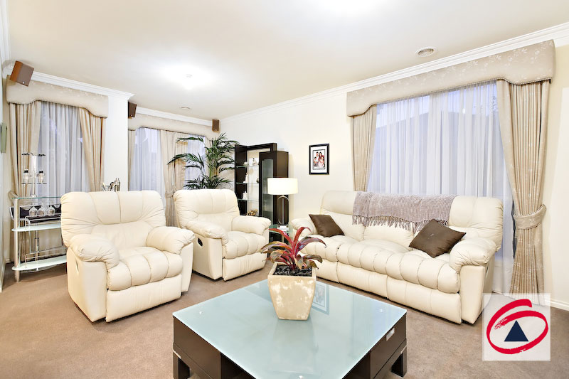 RAISING THE STAKES IN LOW MAINTENANCE LUXURY! Picture 2