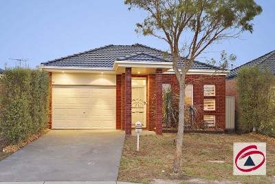 A TIDY LAKESIDE PACKAGE Picture A TIDY LAKESIDE PACKAGE Picture