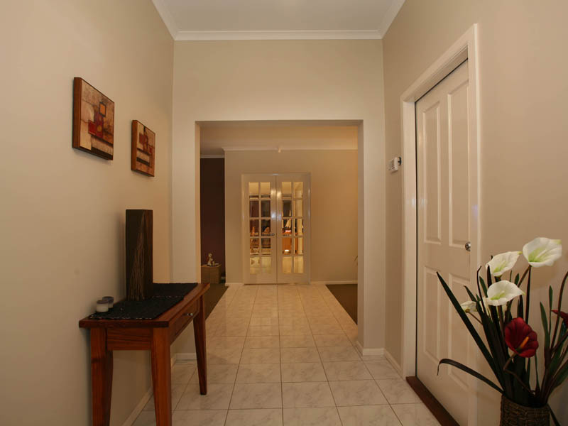 POSITION IS THE PRIZE Picture 2