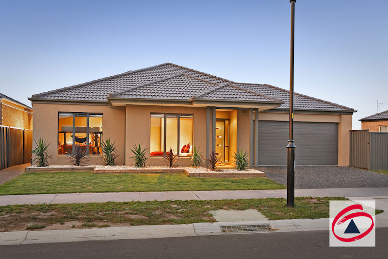 IMPECCABLE & IMMACULATE. Picture 1