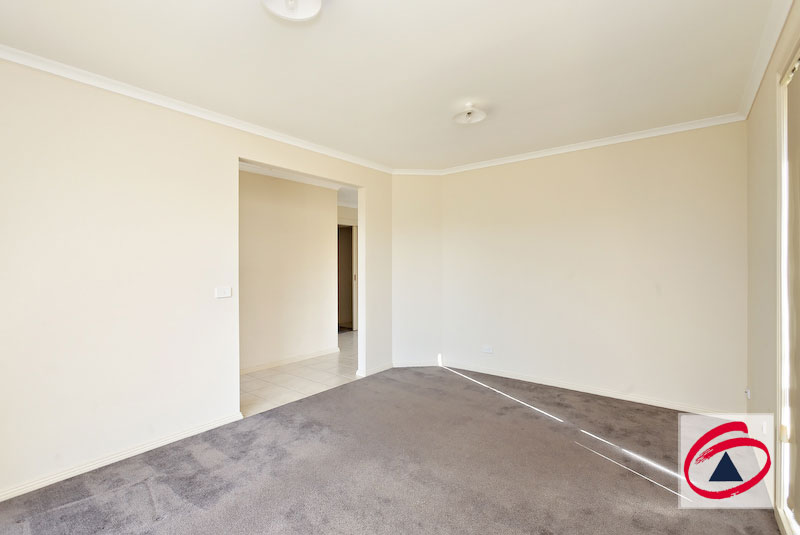 DONT BREAK THE BANK! Picture 3