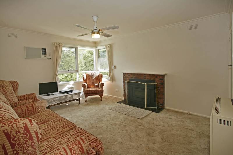 "WHISPER QUIET IN PAKENHAM UPPER" Picture 2