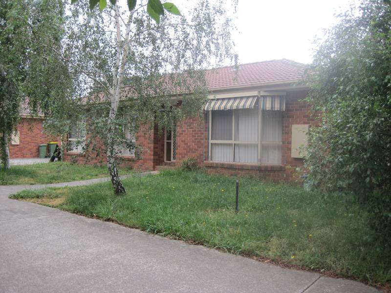 Walking Distance to Shops and the Train Station! Picture 1