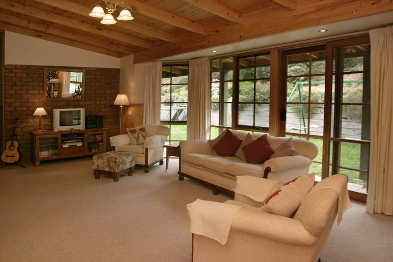 TRUE COUNTY STYLE! Picture 2